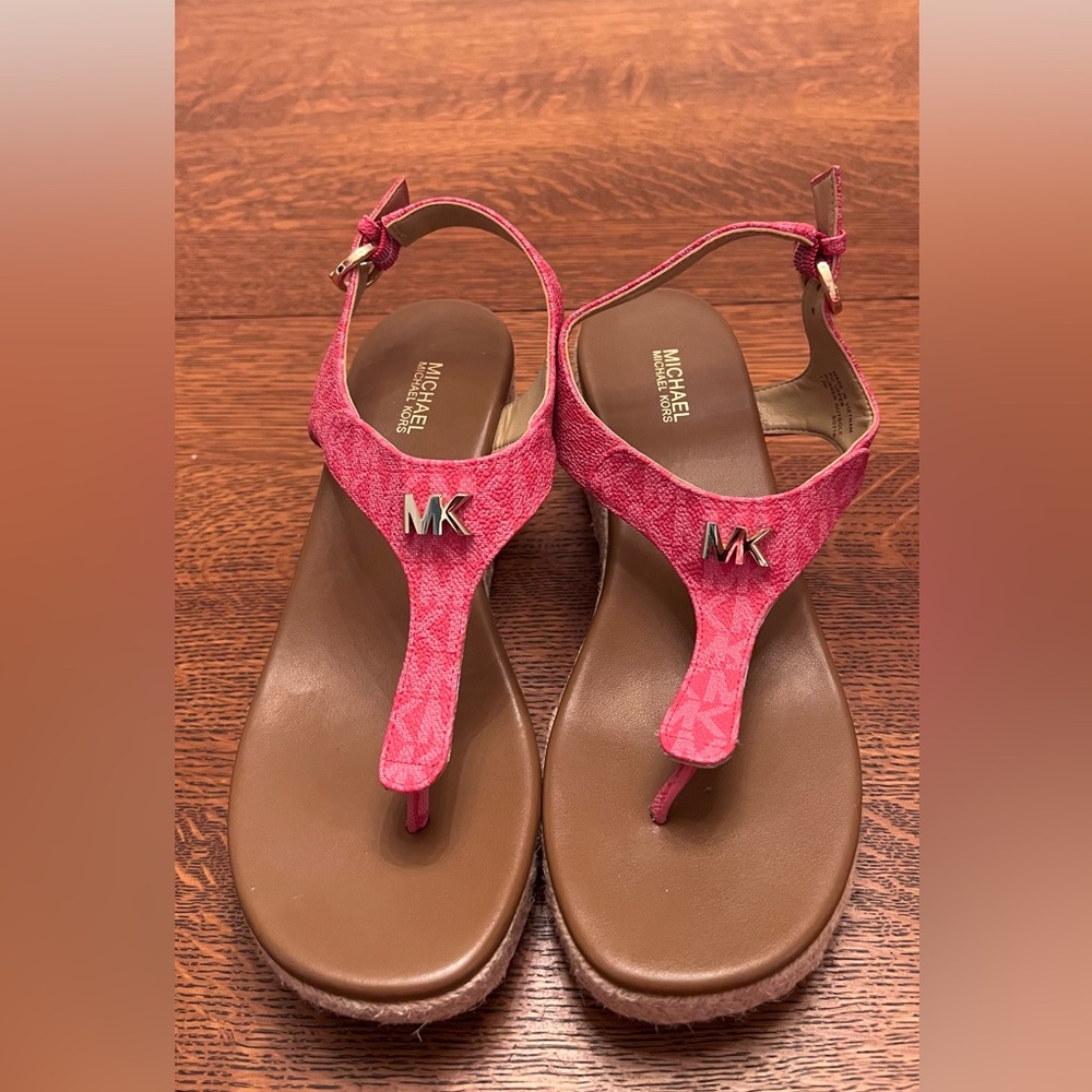 Micheal Kors sandals